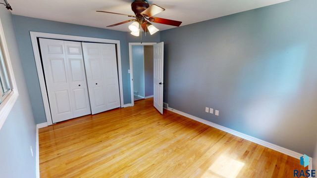 336 21st Ave S Avenue S, Brookings, SD 57006