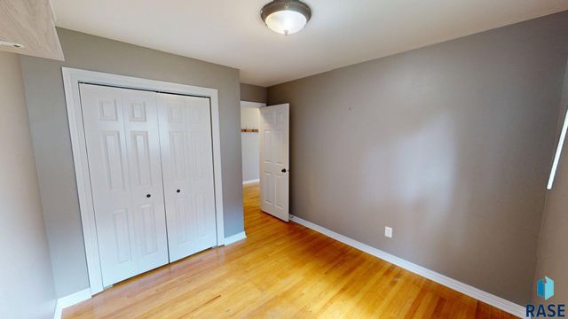 336 21st Ave S Avenue S, Brookings, SD 57006