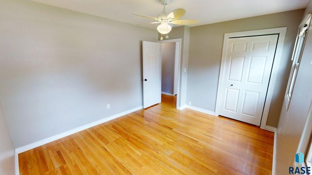 336 21st Ave S Avenue S, Brookings, SD 57006