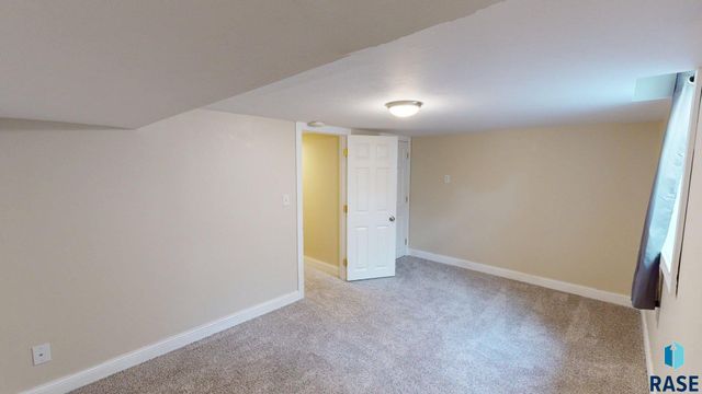 336 21st Ave S Avenue S, Brookings, SD 57006