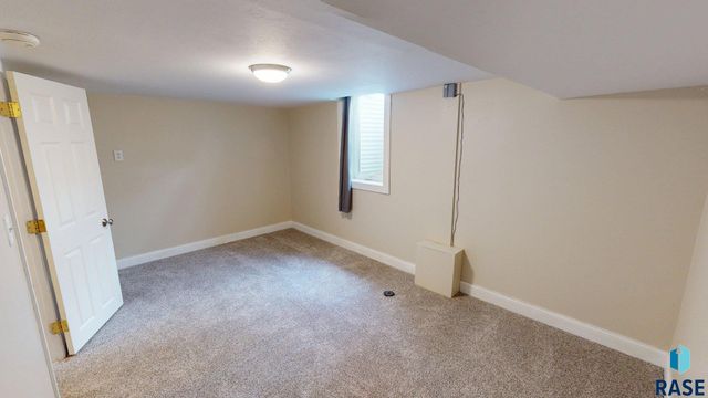 336 21st Ave S Avenue S, Brookings, SD 57006