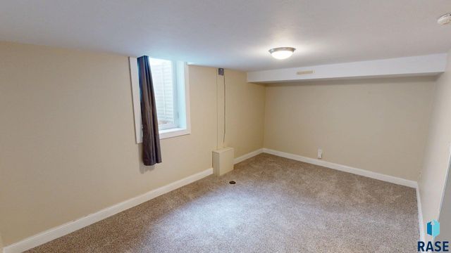336 21st Ave S Avenue S, Brookings, SD 57006