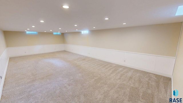 336 21st Ave S Avenue S, Brookings, SD 57006