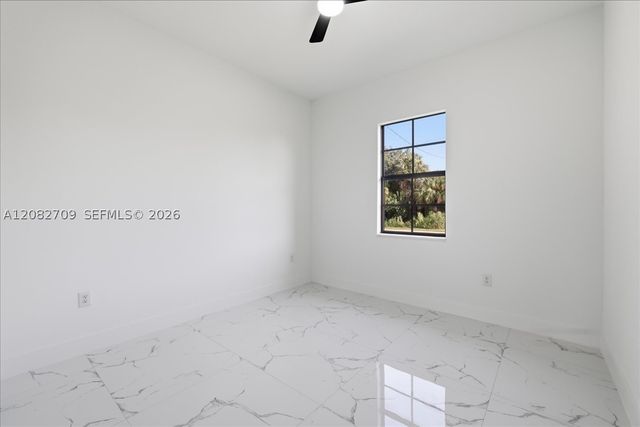 758 Long Distance Ln, Lehigh Acres, FL 33974