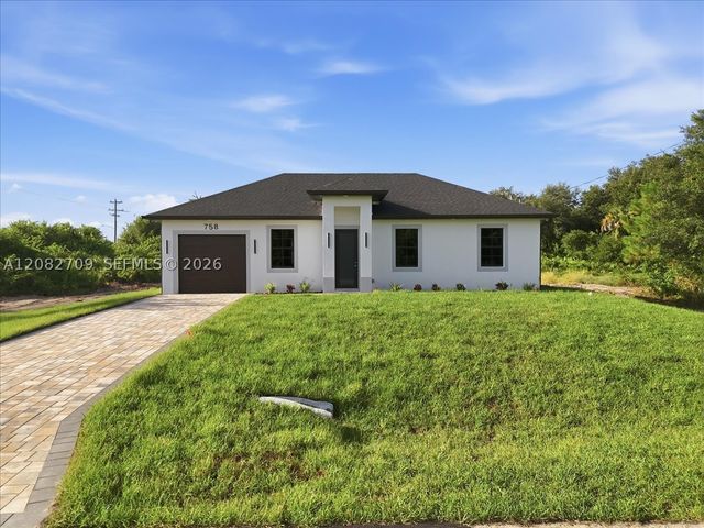 758 Long Distance Ln, Lehigh Acres, FL 33974