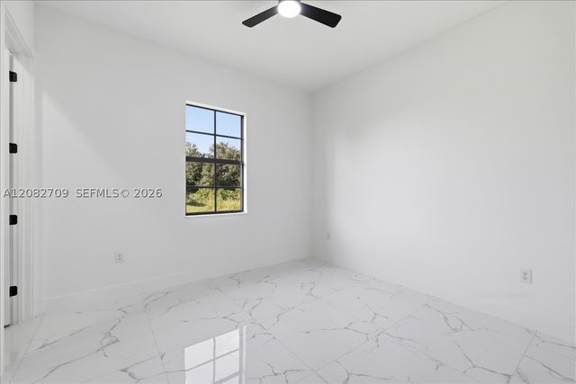758 Long Distance Ln, Lehigh Acres, FL 33974