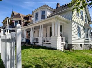 12 Stoneland Rd, Worcester, MA 01603