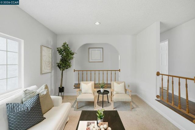 2024 Olympic Dr, Martinez, CA 94553