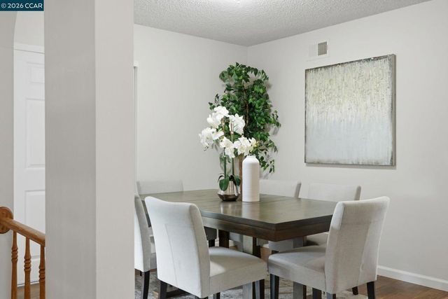 2024 Olympic Dr, Martinez, CA 94553