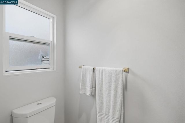2024 Olympic Dr, Martinez, CA 94553
