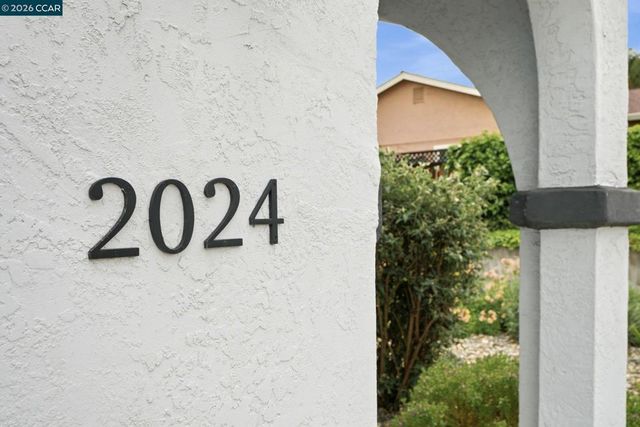 2024 Olympic Dr, Martinez, CA 94553