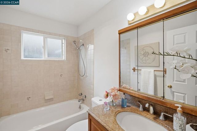 2024 Olympic Dr, Martinez, CA 94553