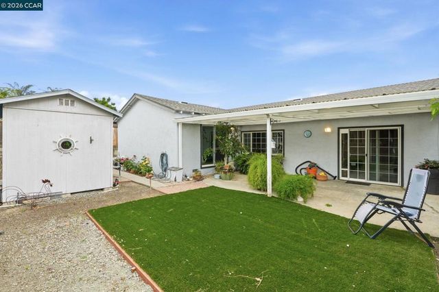2024 Olympic Dr, Martinez, CA 94553