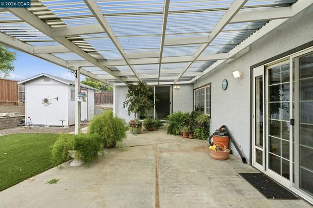 2024 Olympic Dr, Martinez, CA 94553