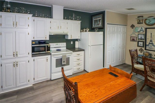 5601 DUNCAN ROAD 43, Punta Gorda, FL 33982