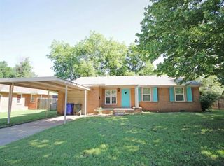 1205 W Brooks Street, Norman, OK 73069
