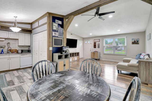 6367 Thistlewood Lane, Burlington, KY 41005