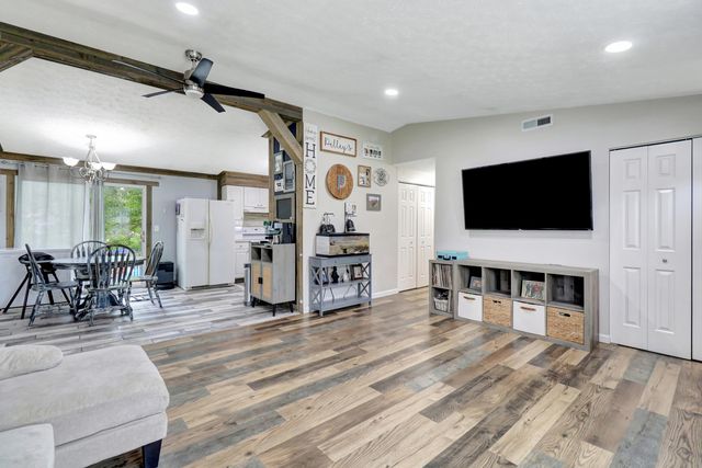 6367 Thistlewood Lane, Burlington, KY 41005