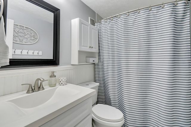 6367 Thistlewood Lane, Burlington, KY 41005