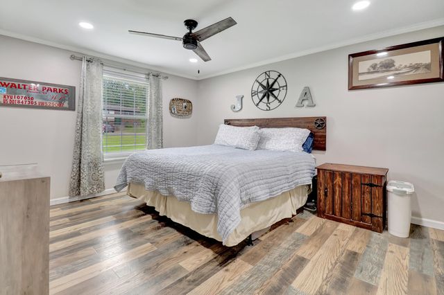 6367 Thistlewood Lane, Burlington, KY 41005