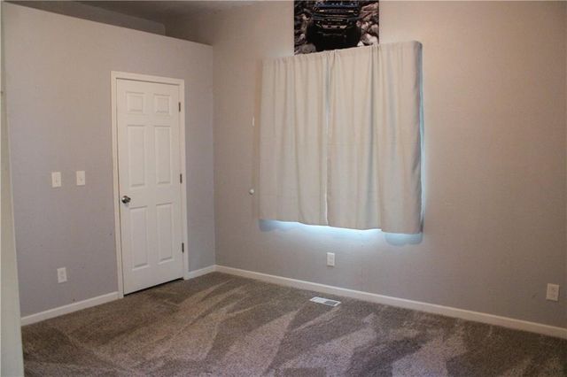 612 W Kansas Street, Pittsburg, KS 66762