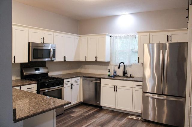 612 W Kansas Street, Pittsburg, KS 66762