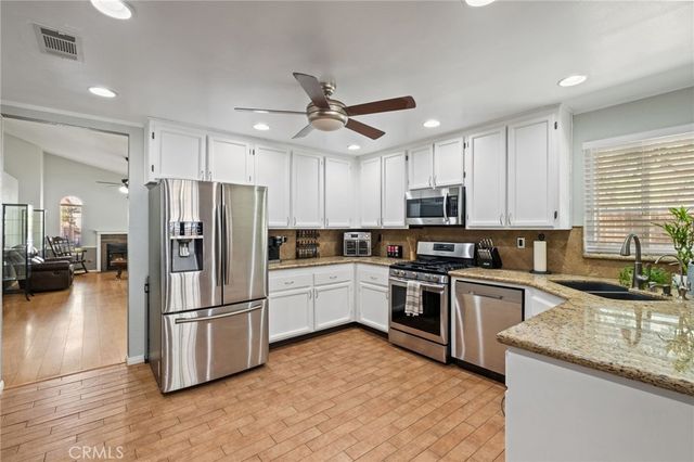 39015 Corte Pacheco, Murrieta, CA 92562