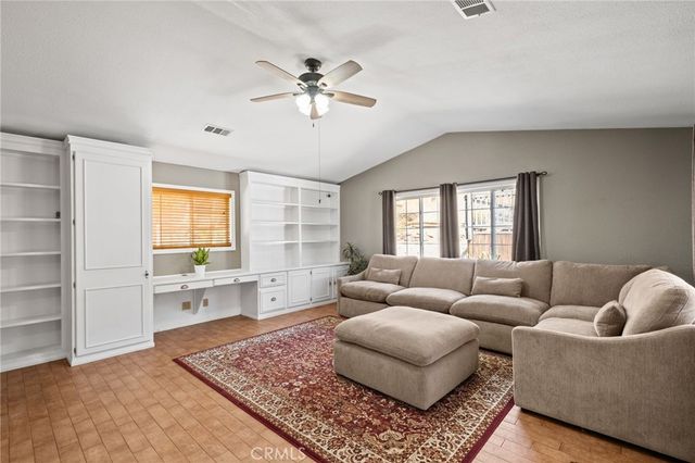 39015 Corte Pacheco, Murrieta, CA 92562