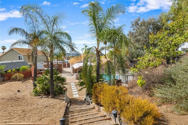 39015 Corte Pacheco, Murrieta, CA 92562