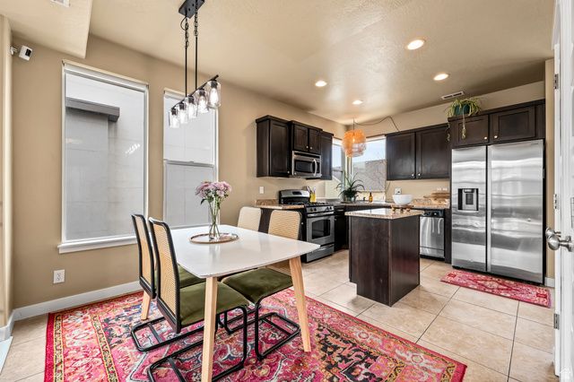 4628 W SOUTH JORDAN PKWY, South Jordan, UT 84009