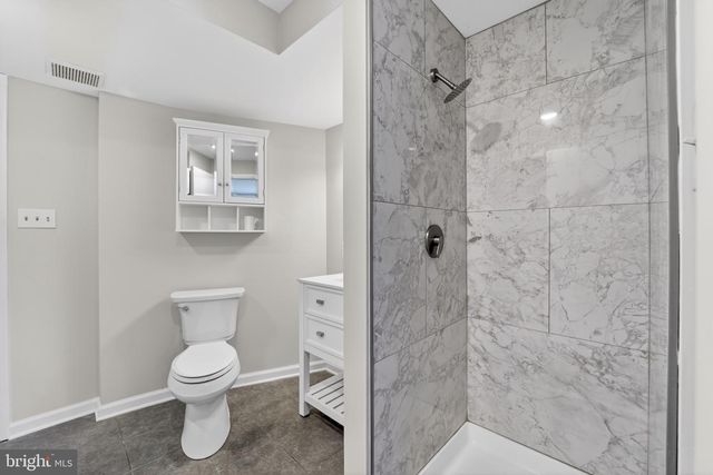 2434 PINEFIELD RD, Waldorf, MD 20601