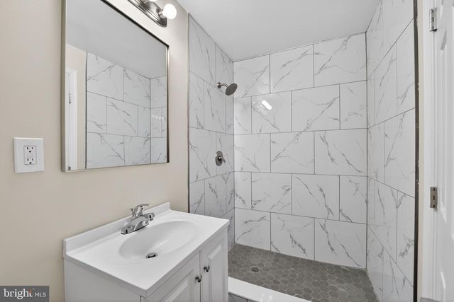 2434 PINEFIELD RD, Waldorf, MD 20601