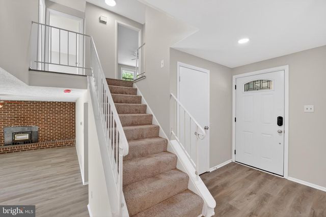 2434 PINEFIELD RD, Waldorf, MD 20601
