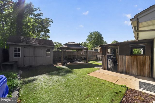 2434 PINEFIELD RD, Waldorf, MD 20601