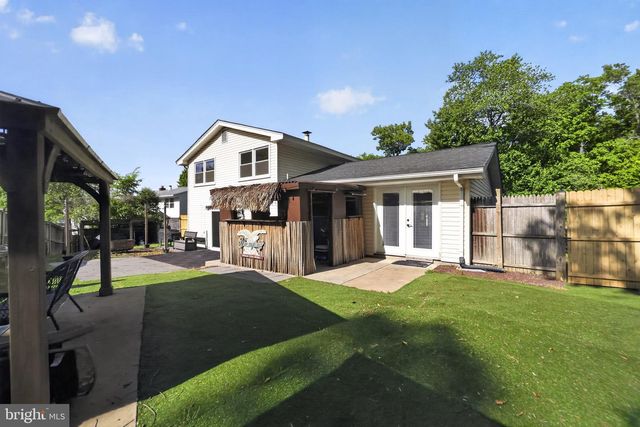 2434 PINEFIELD RD, Waldorf, MD 20601