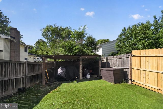 2434 PINEFIELD RD, Waldorf, MD 20601