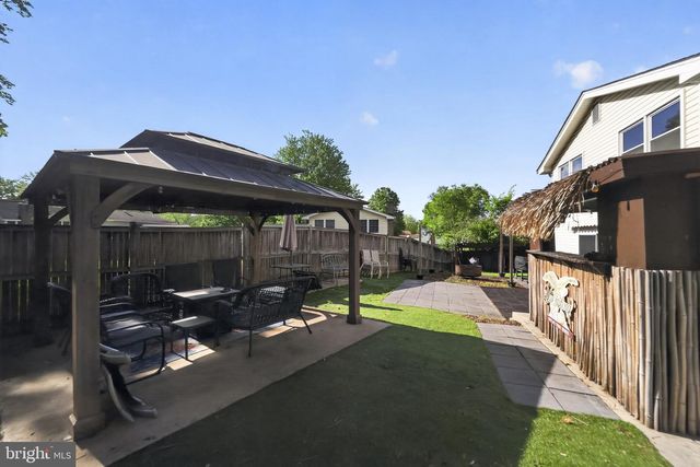 2434 PINEFIELD RD, Waldorf, MD 20601