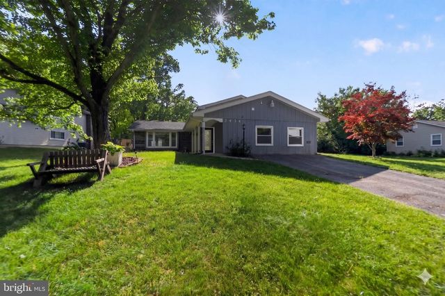 2434 PINEFIELD RD, Waldorf, MD 20601
