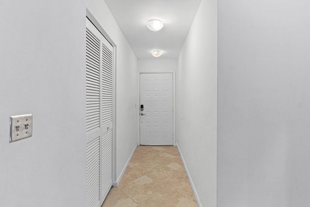 2757 SW 2ND Street 2757, Delray Beach, FL 33445