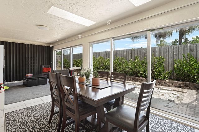 2757 SW 2ND Street 2757, Delray Beach, FL 33445