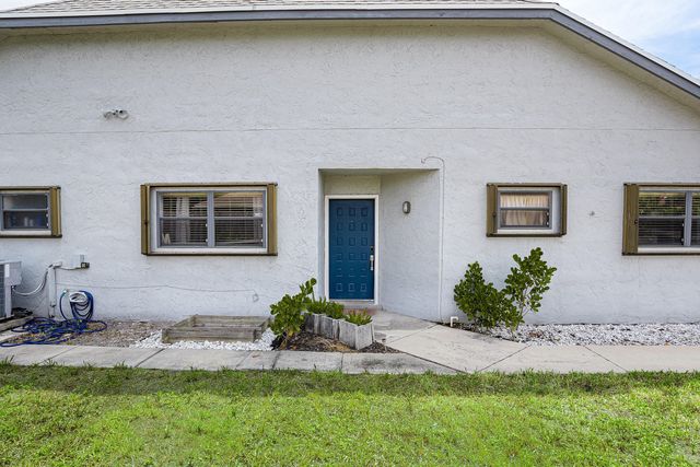 2757 SW 2ND Street 2757, Delray Beach, FL 33445