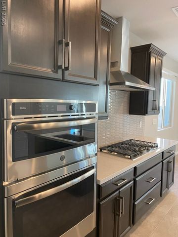 12529 Skylight View Street, Las Vegas, NV 89138