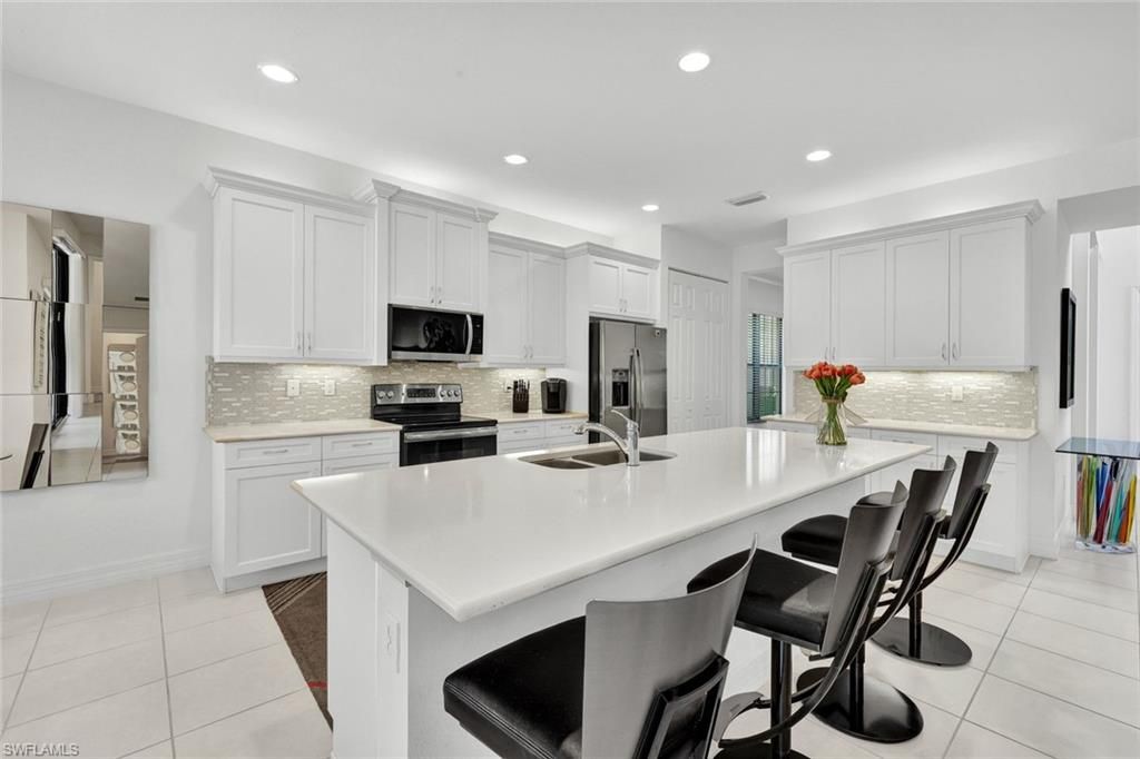 13750 Callisto AVE, NAPLES, FL 34109 — photo 3