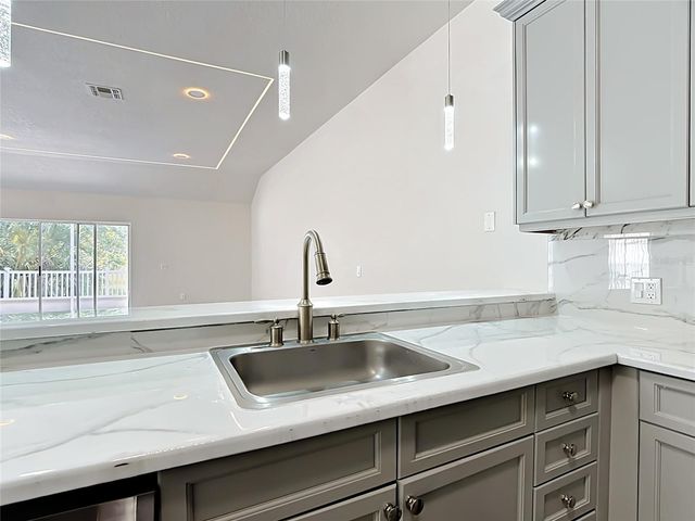 1008 UNIVERSAL REST PLACE, Kissimmee, FL 34744