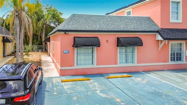1008 UNIVERSAL REST PLACE, Kissimmee, FL 34744