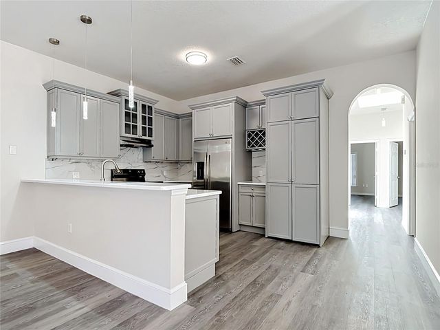 1008 UNIVERSAL REST PLACE, Kissimmee, FL 34744