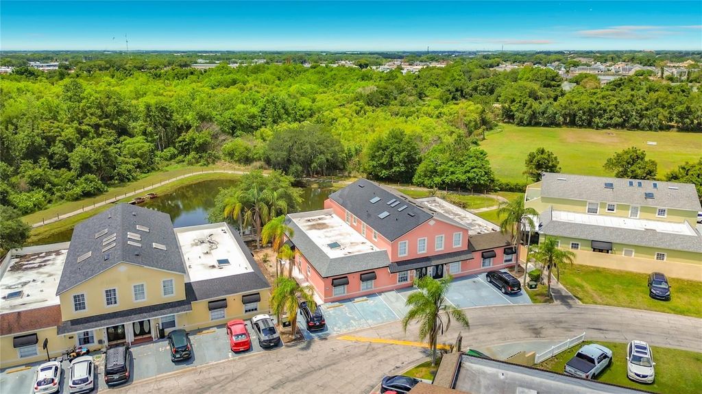 Image 39 of property listing at 1008 UNIVERSAL REST PLACE, Kissimmee, FL 34744