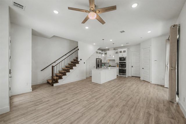 618 Winners Circle, Rowlett, TX 75088