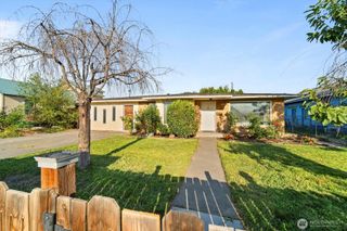 837 S Hawthorne Street, Kennewick, WA 99336