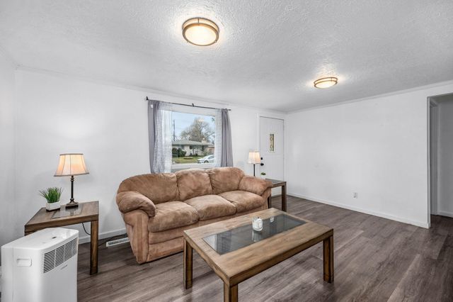 1303 E Dalke Ave, Spokane, WA 99208